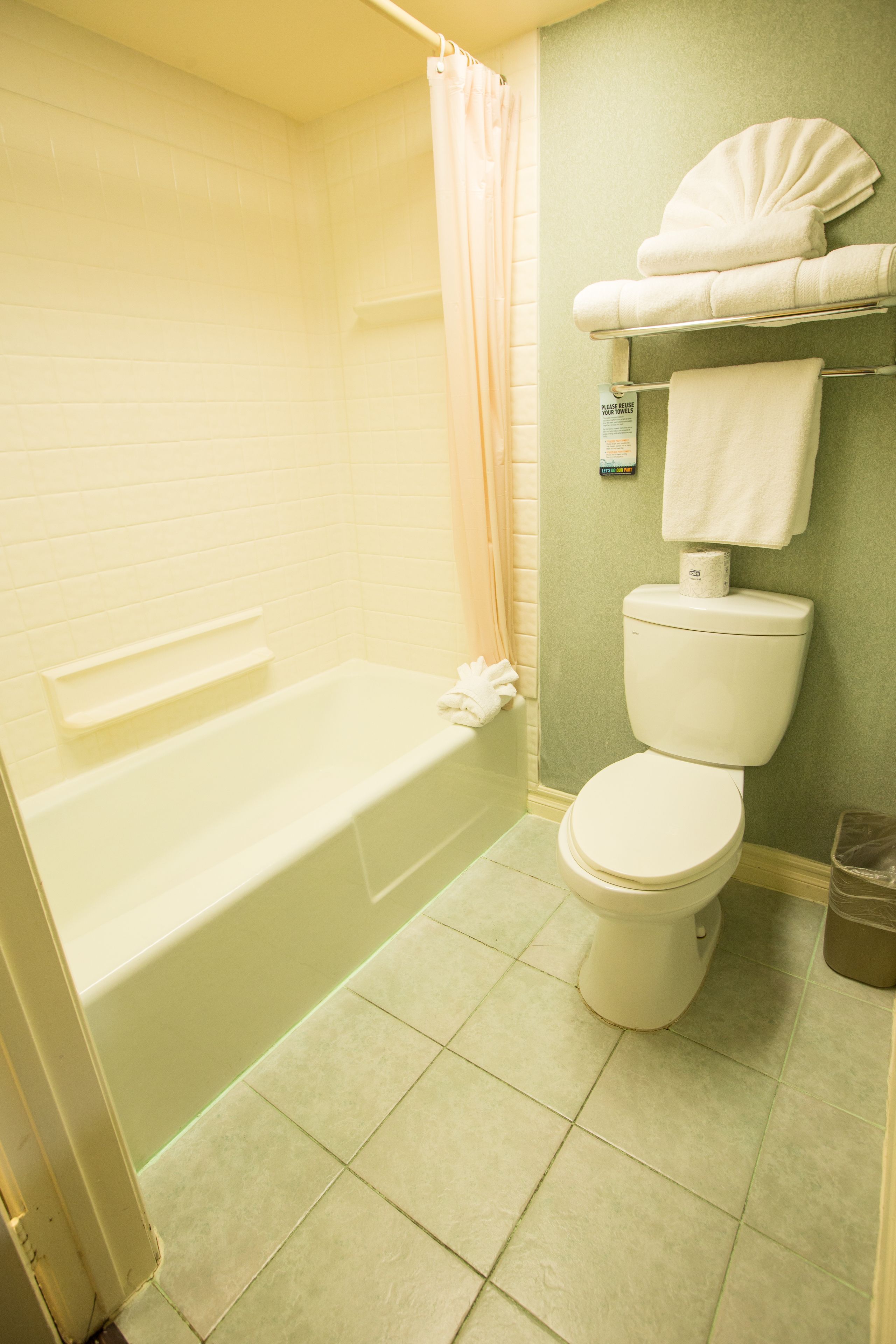 Photo - Anaheim Carriage Inn