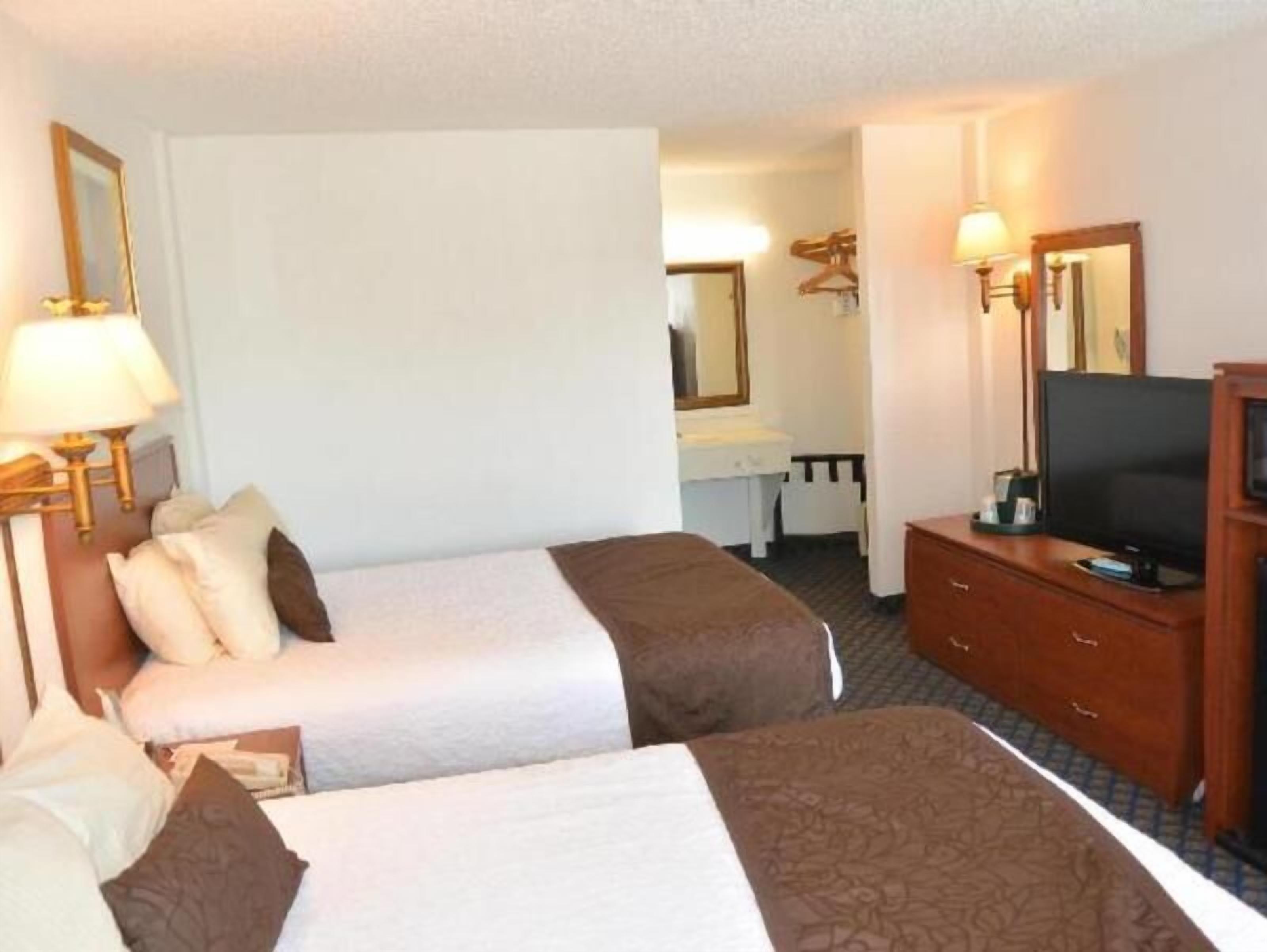 In-room safe, desk, blackout drapes, iron/ironing board