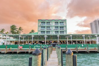Marina at Palm Tree Club Miami Hotel