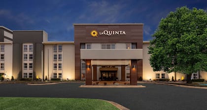La Quinta Inn & Suites by Wyndham Jonesboro