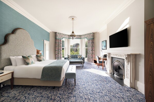 1 bedroom, premium bedding, minibar, in-room safe