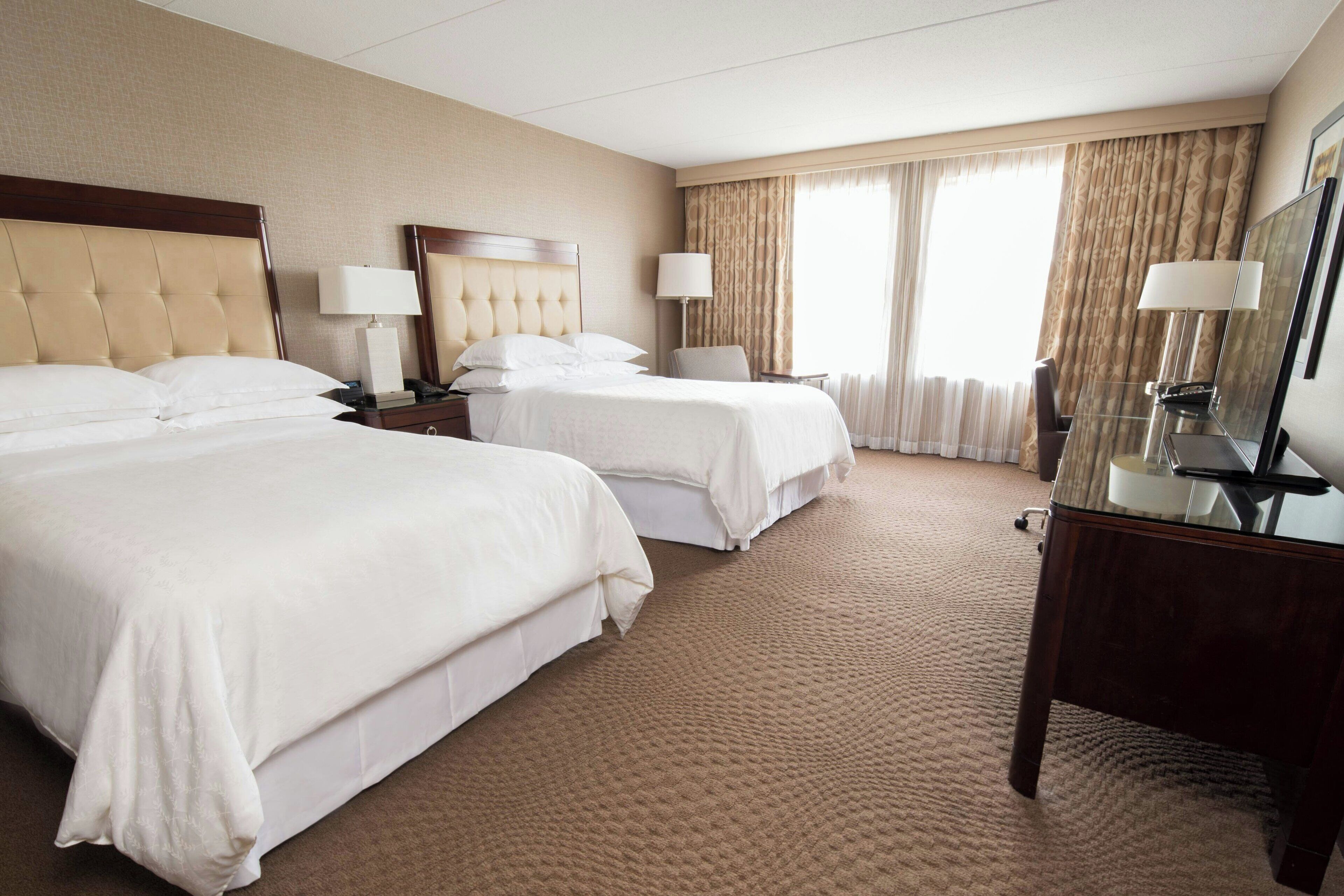 트래디셔널룸, 더블침대 2개 | 저자극성 침구, 객실 내 금고, 책상, 노트북 작업 공간