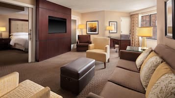 Suite, 1 Bedroom, Non Smoking | Hypo-allergenic bedding, in-room safe, desk, laptop workspace