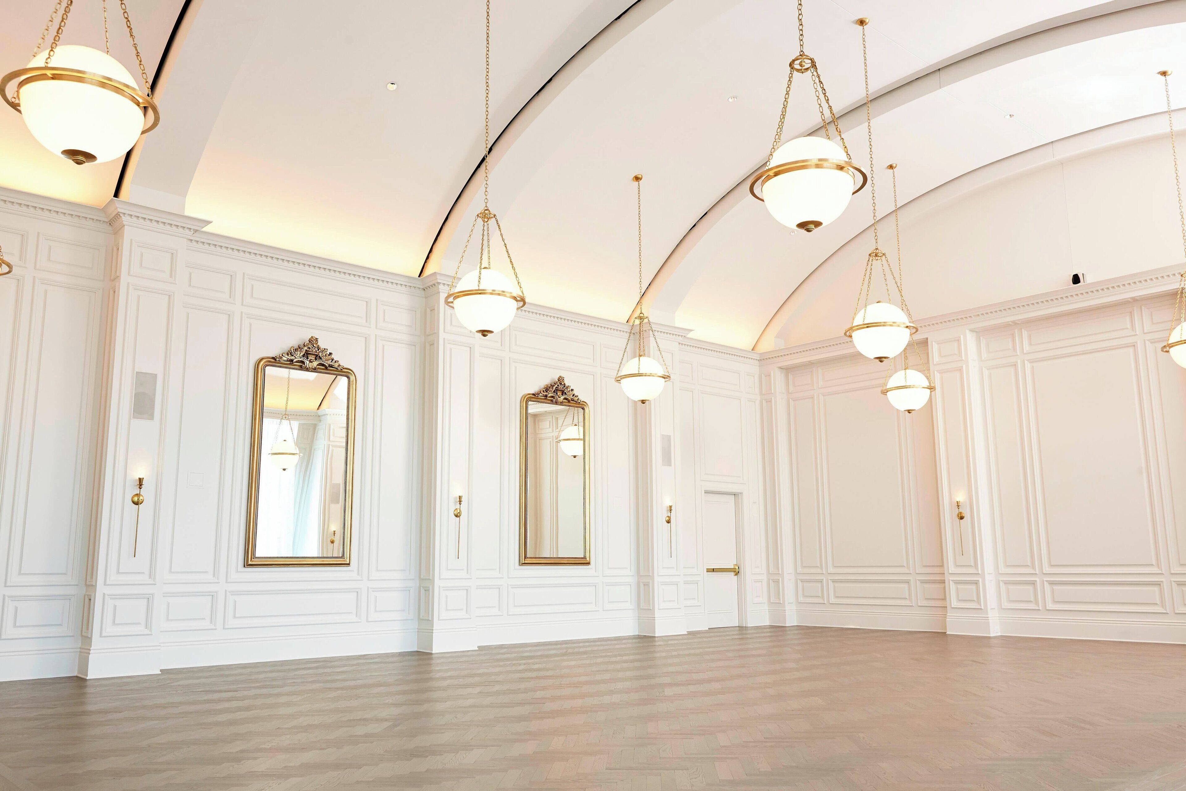 Photo - The Adolphus, Autograph Collection