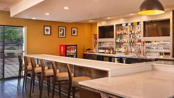Bar (en la propiedad)