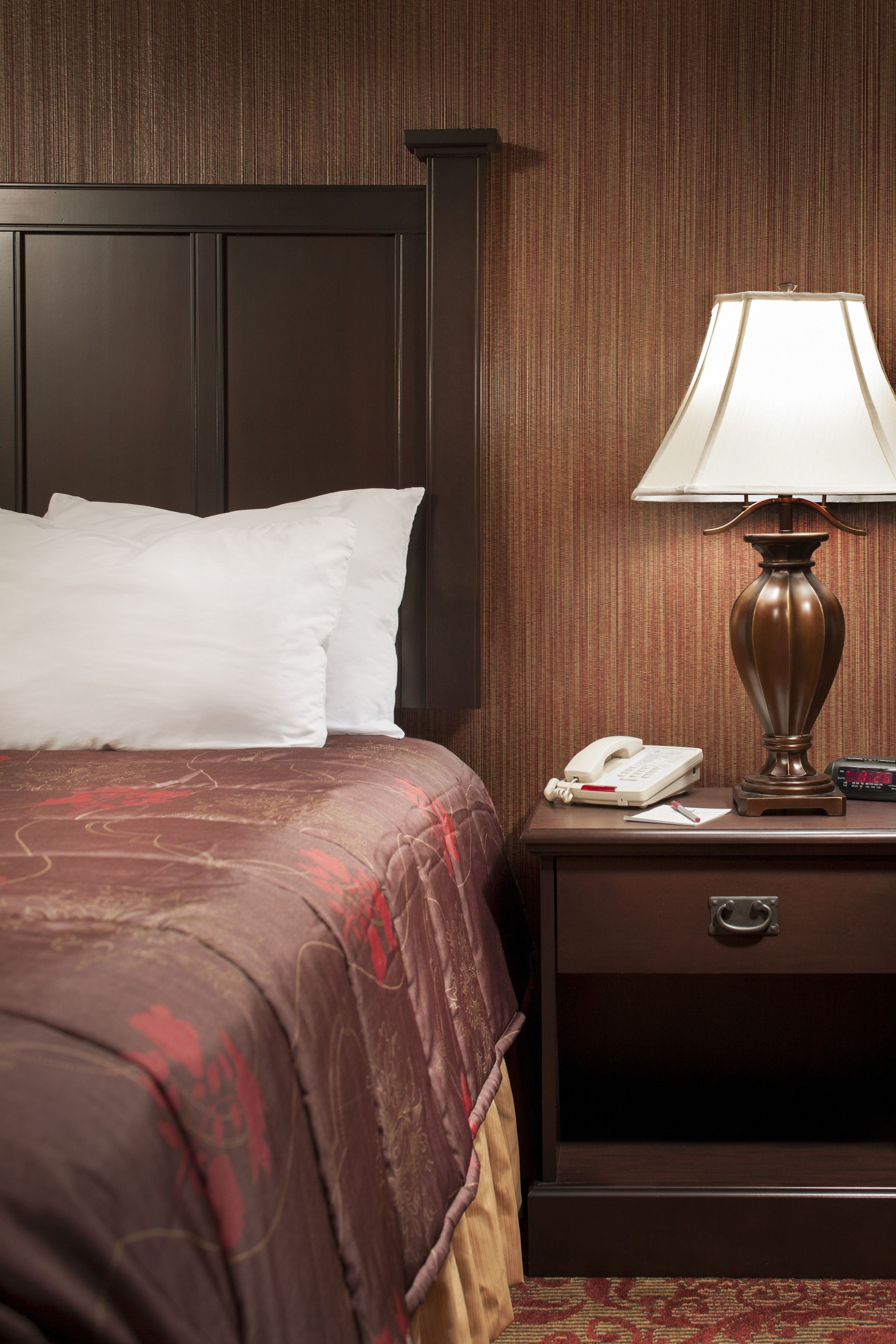 desk, blackout curtains, soundproofing, cots/infant beds