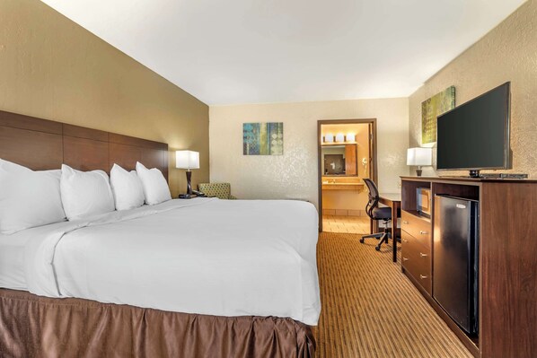 Standard Room, 1 King Bed, Accessible | Desk, iron/ironing board, free WiFi, bed sheets - Best Western Of Hope (Hope)