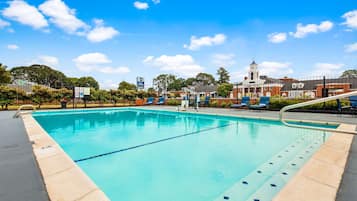 Outdoor pool, sun loungers