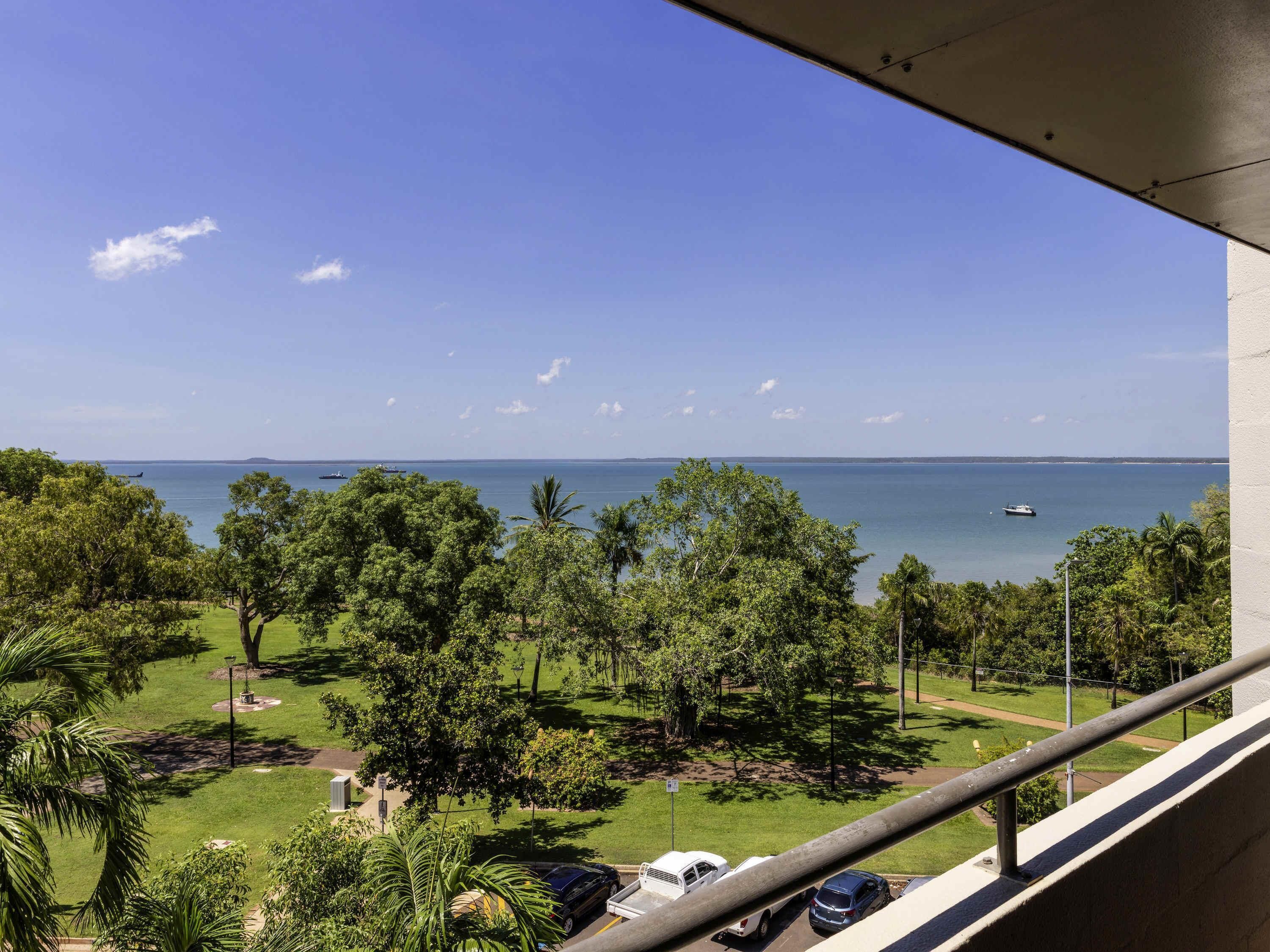 公寓, 2 間臥室, 海灣景觀 | 客房內保險箱、布置獨特、書桌、熨斗/熨衣板