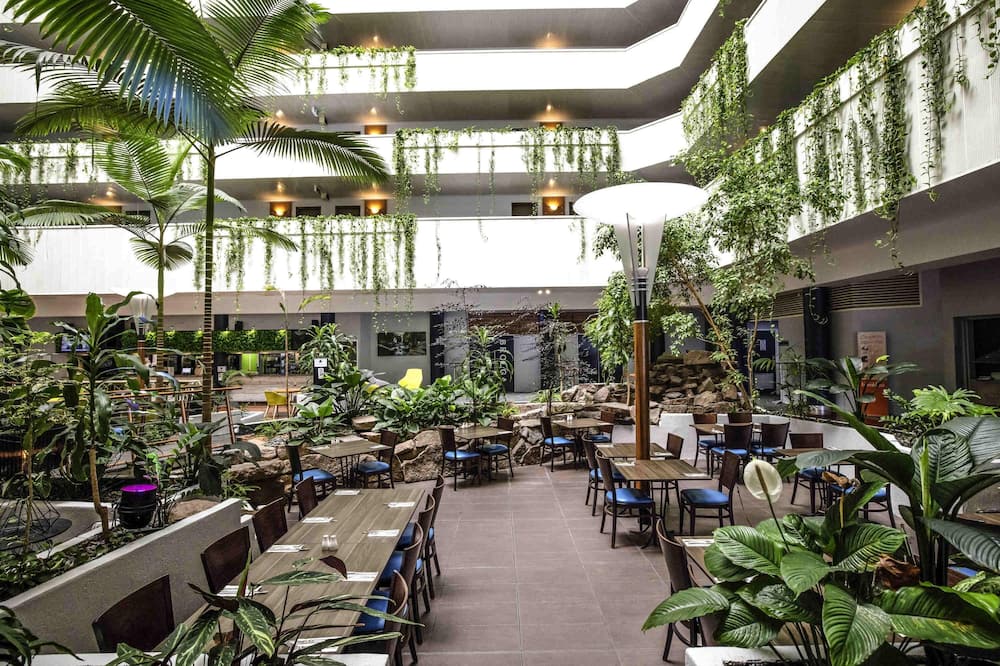 Novotel Darwin CBD