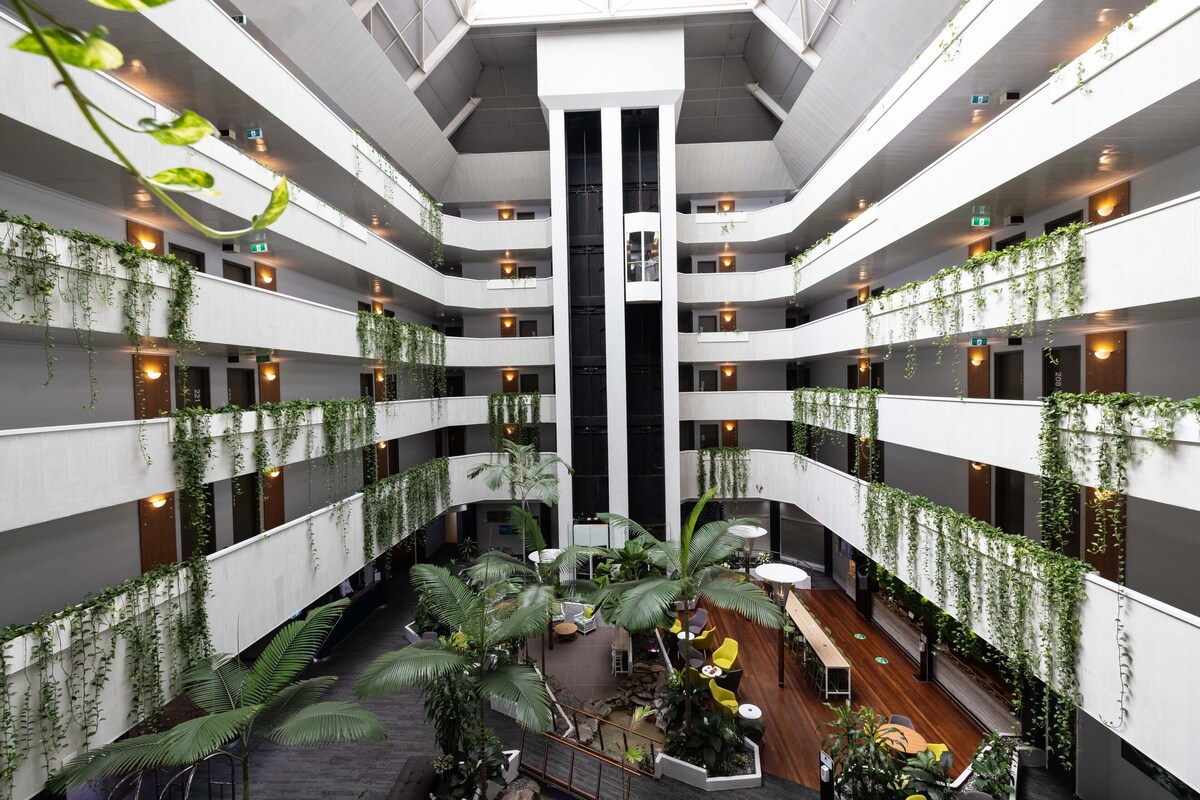 Novotel Darwin CBD