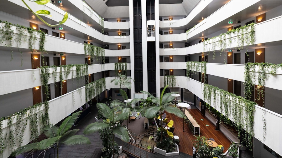 Novotel Darwin CBD