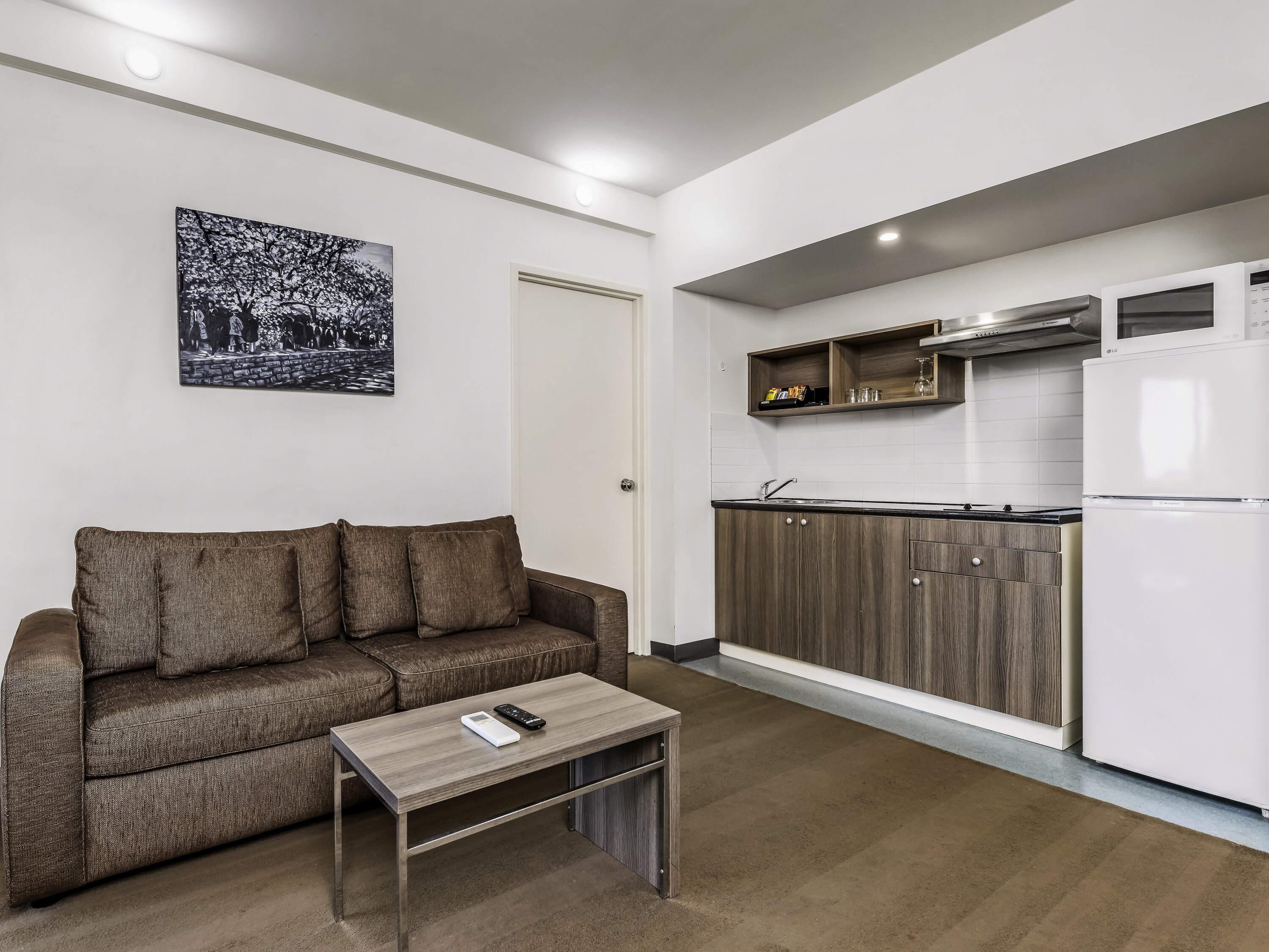 In-room safe, individually furnished, desk, iron/ironing board