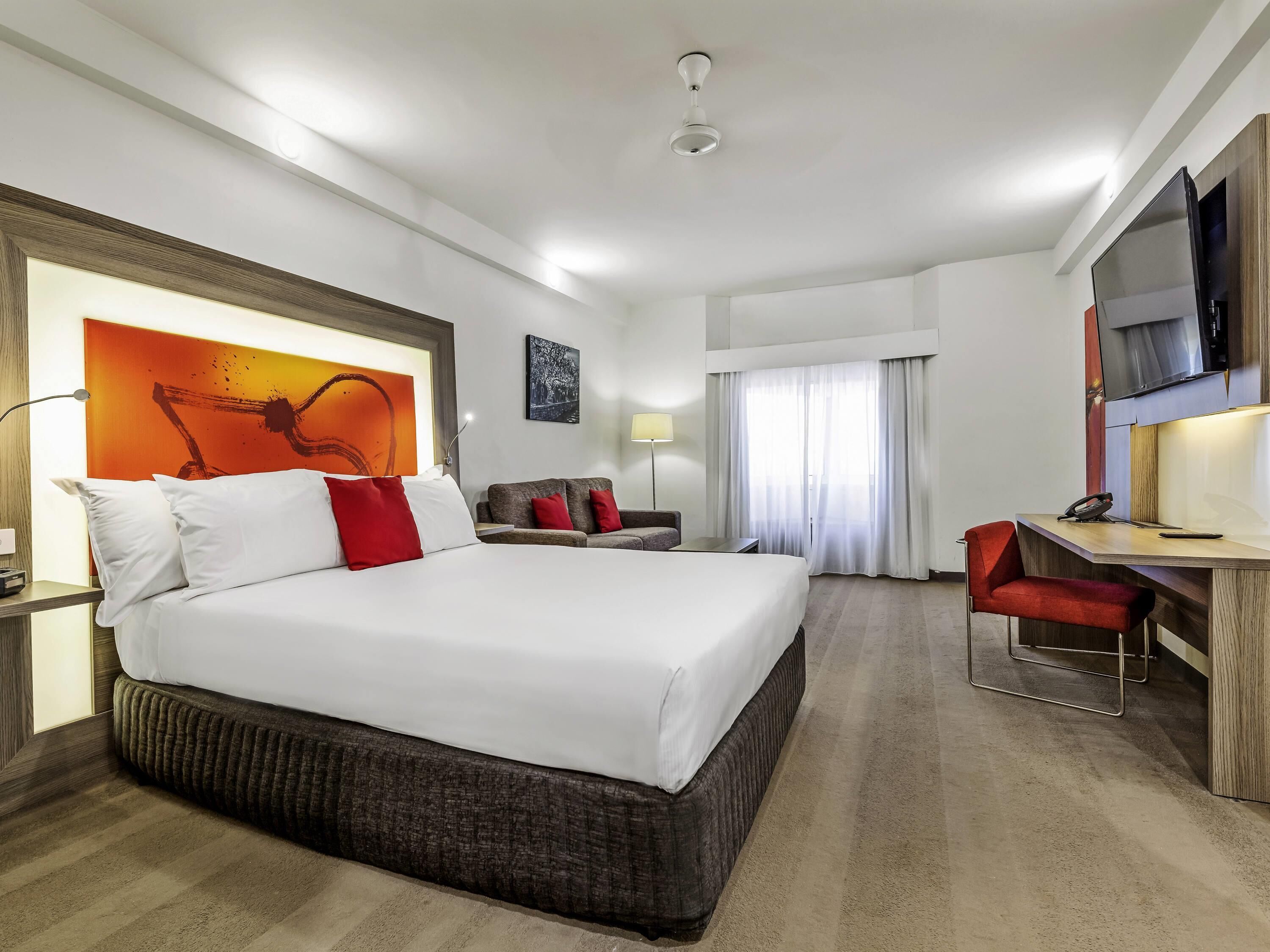 Superior Room, 1 Queen Bed with Sofa bed | In-room safe, individually furnished, desk, iron/ironing board