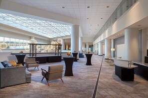 Unclassified image, 5 of 57, button - Sheraton Arlington Hotel (Arlington)