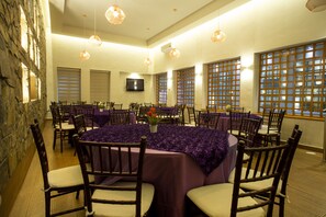 Breakfast, lunch, dinner served; Mexican cuisine, al fresco dining 