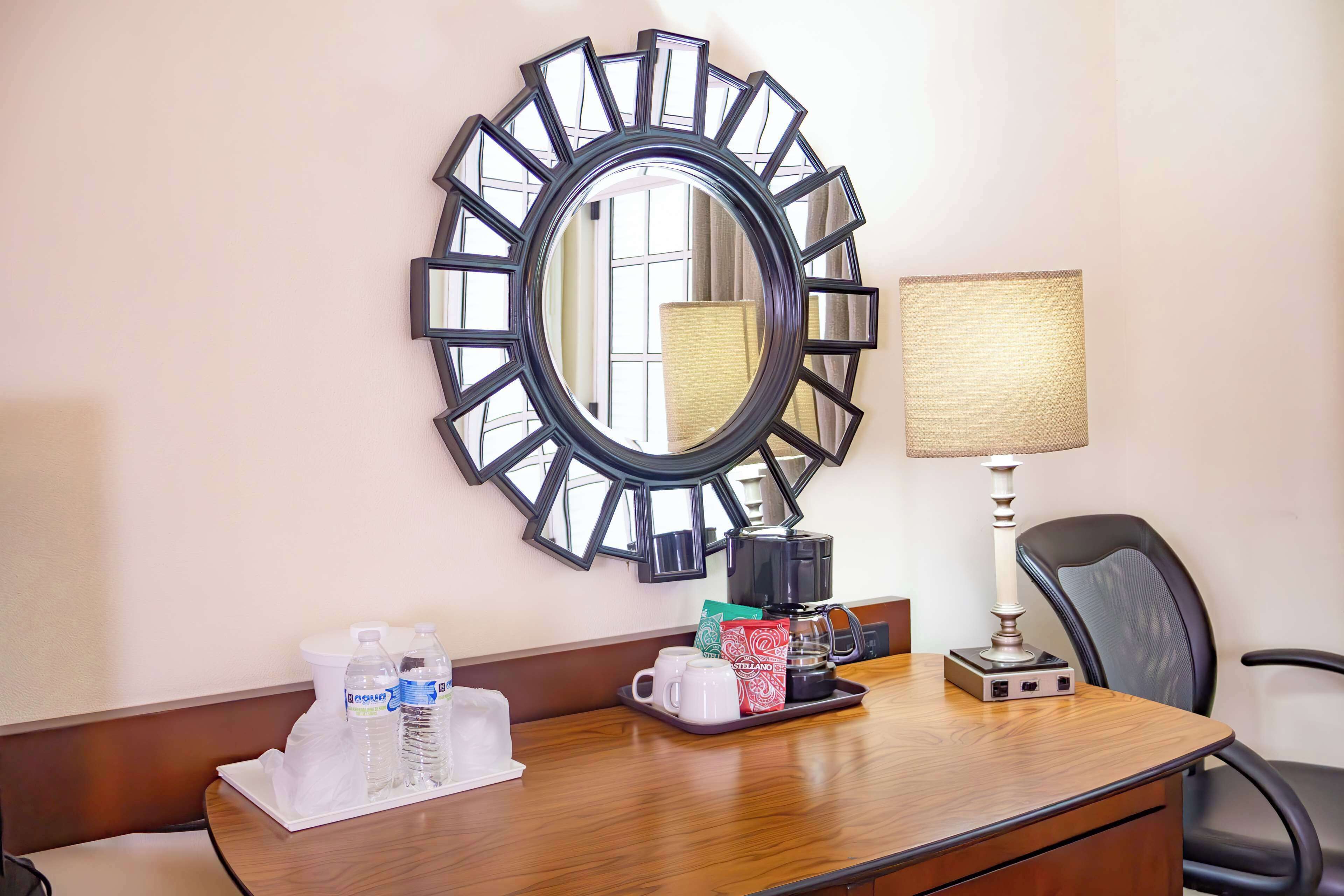 Photo - Best Western PLUS Monterrey Colón