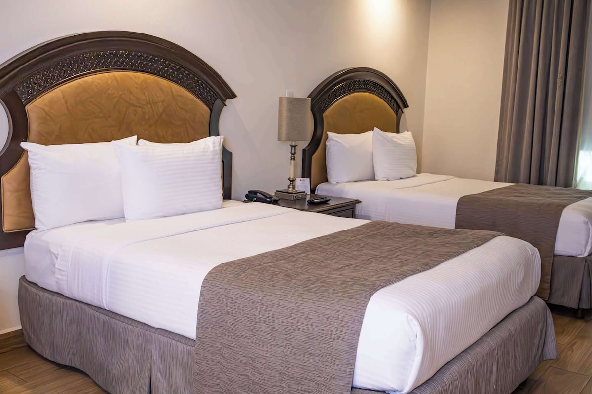 Junior Suite, 2 Double Beds, Non Smoking, Kitchenette | Down comforters, in-room safe, desk, laptop workspace