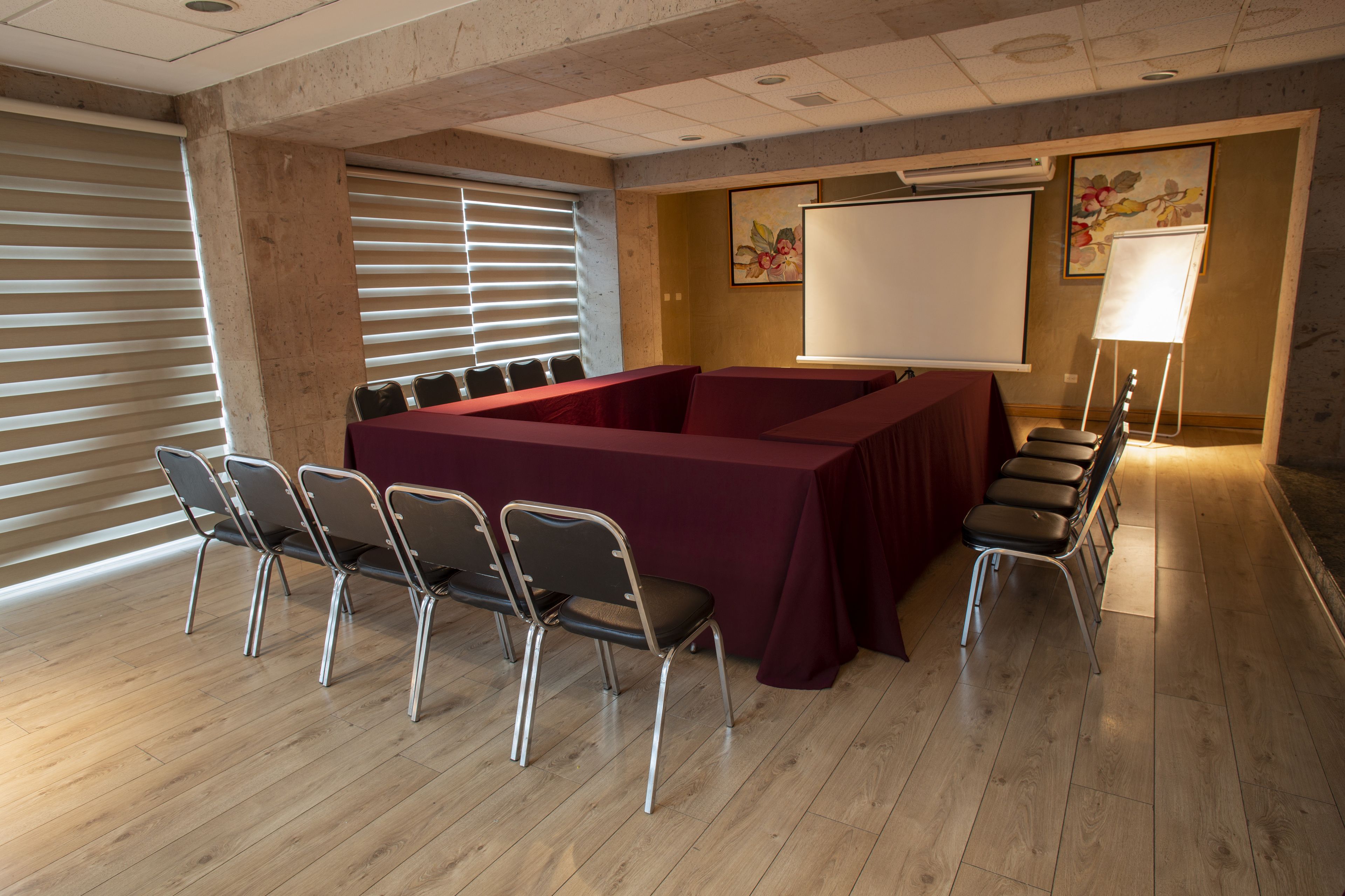 Photo - Best Western PLUS Monterrey Colón