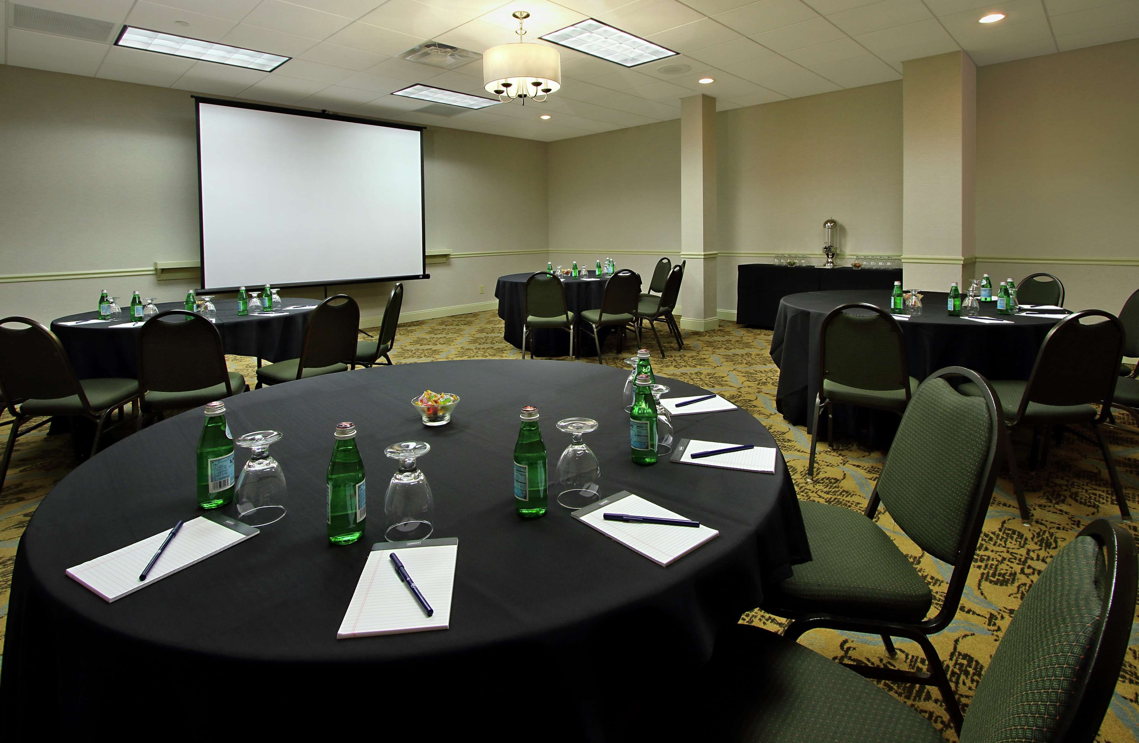 Foto - DoubleTree by Hilton Mahwah