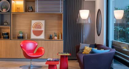 Holiday Inn Reims Centre, an IHG Hotel (Chambres Rénovées)