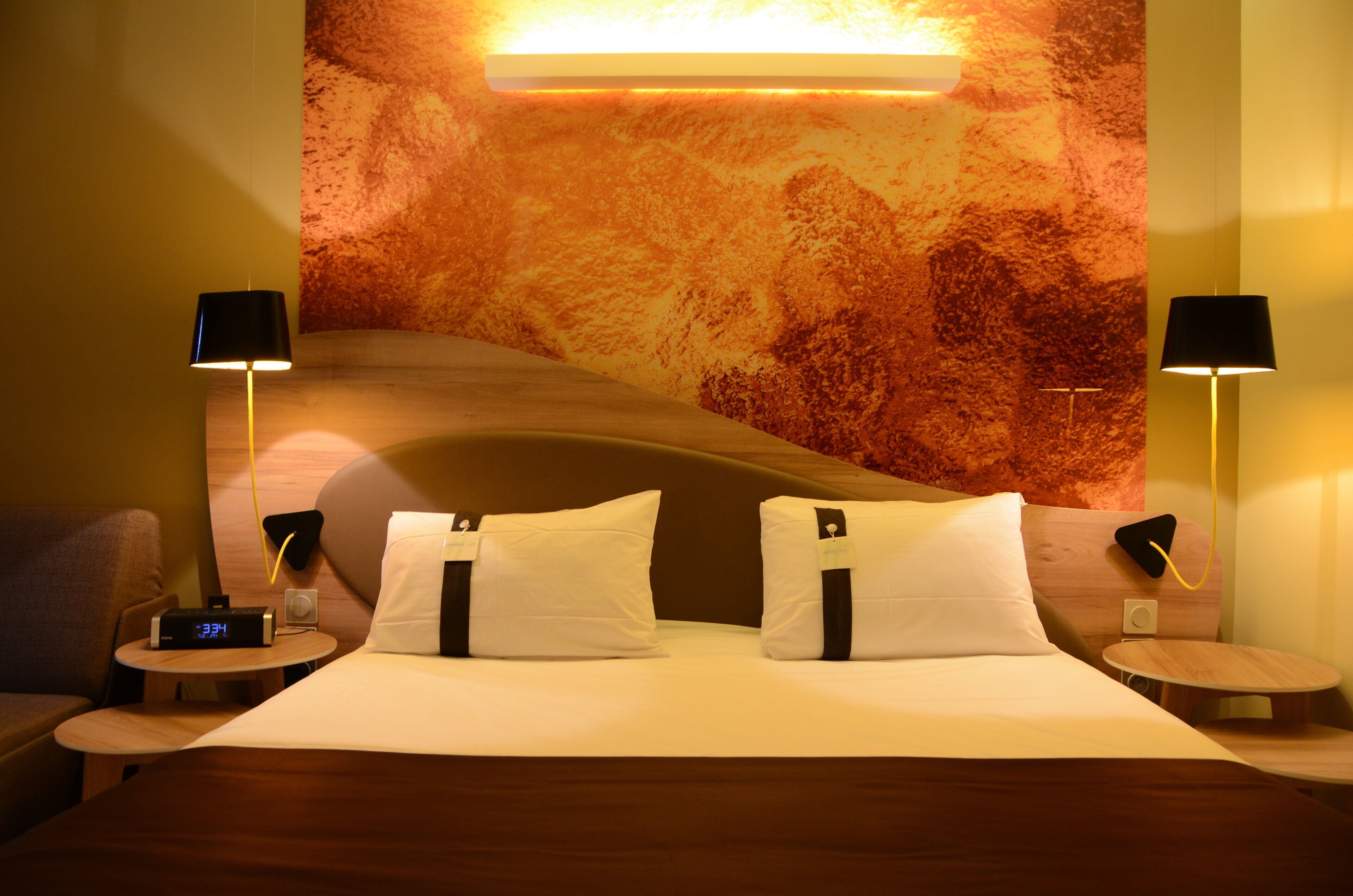 minibar, in-room safe, individually decorated, individually furnished