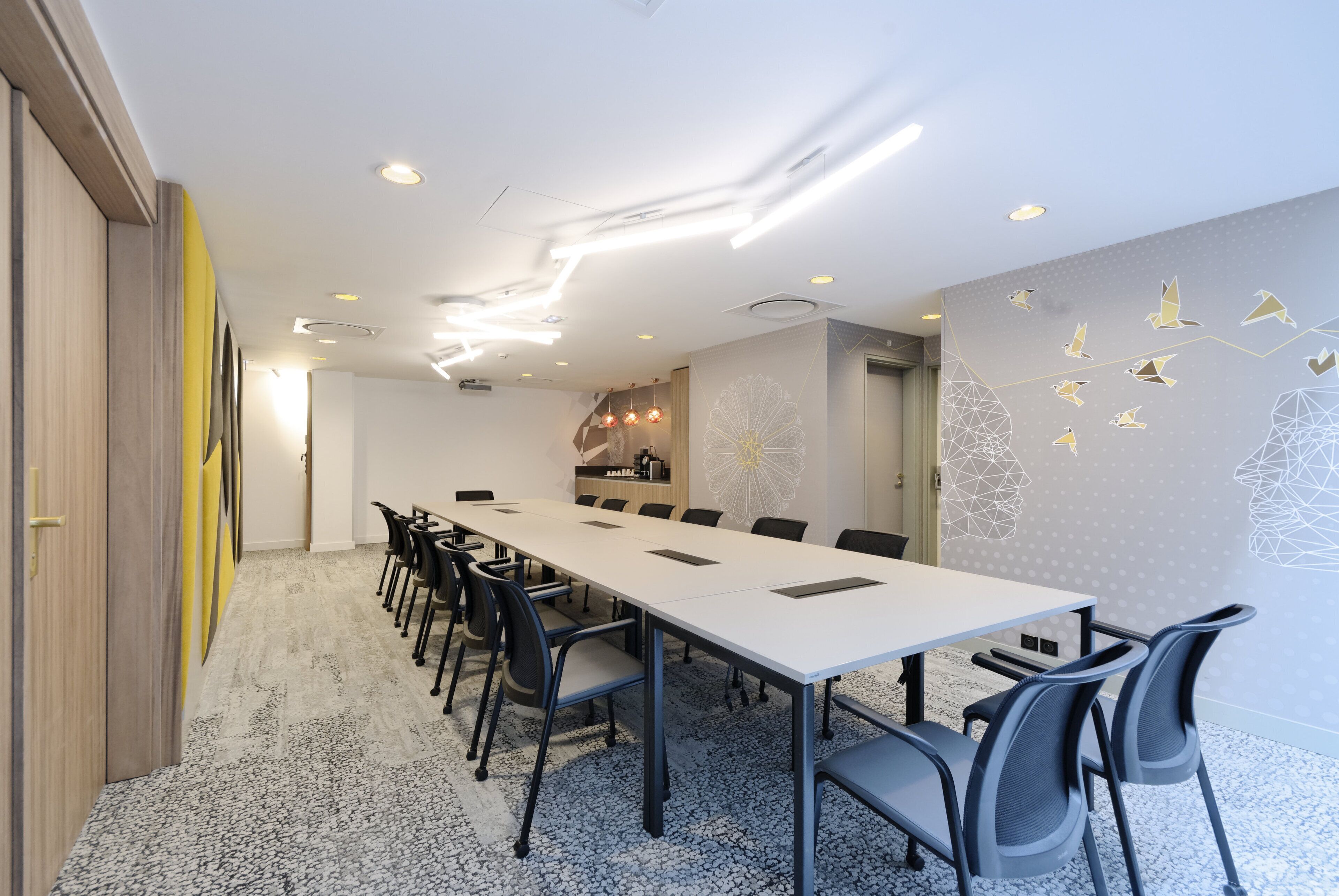 Photo - Holiday Inn Reims Centre by IHG