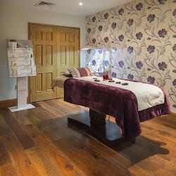 Een sauna, een stoombad, lichaamsbehandelingen, aromatherapie