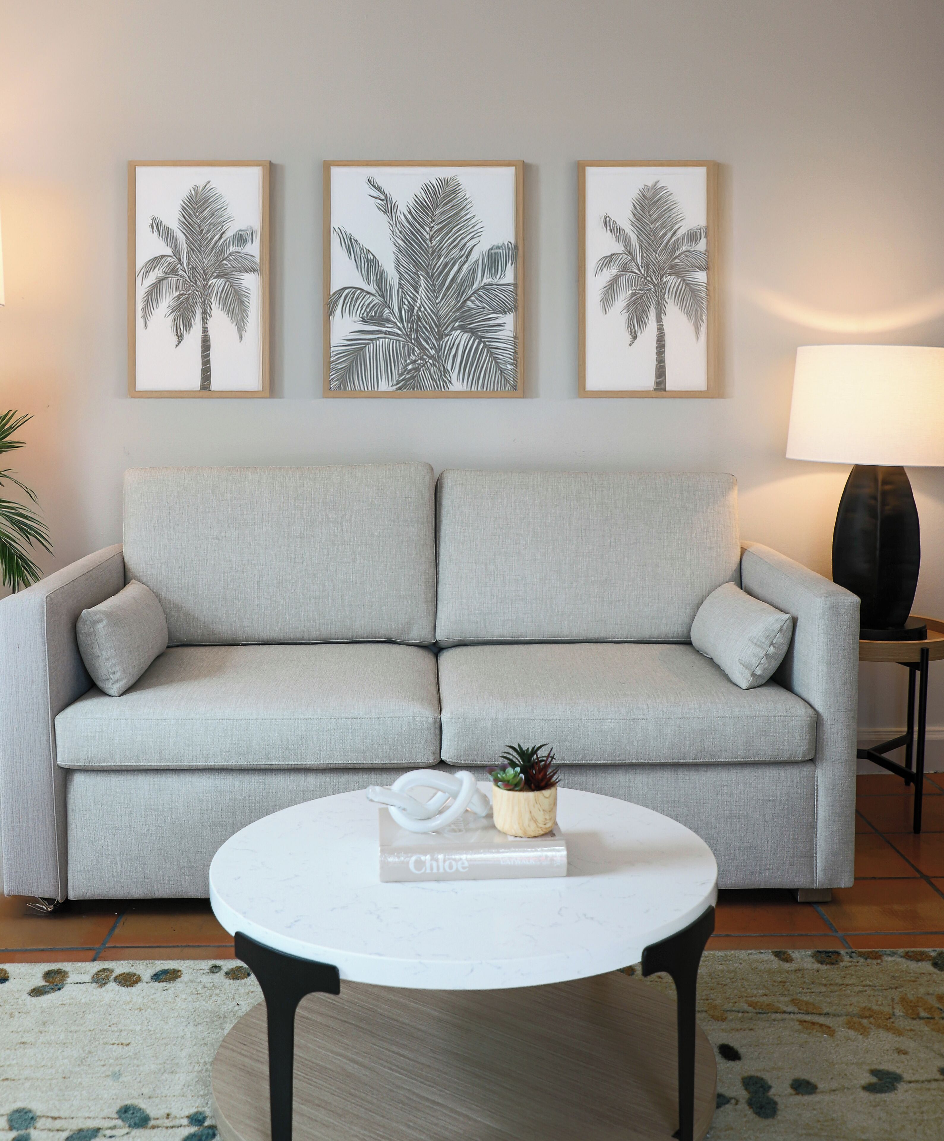 executive room, 1 king bed, tower | in-room safe, desk, iron/ironing board, free wifi