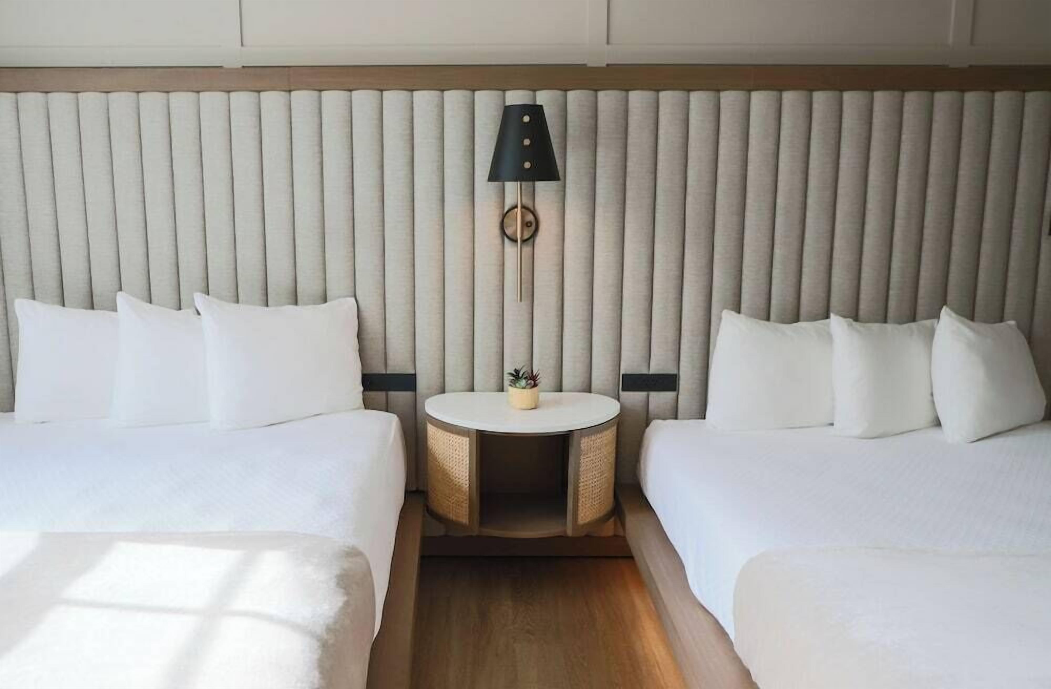 In-room safe, desk, iron/ironing board, free WiFi