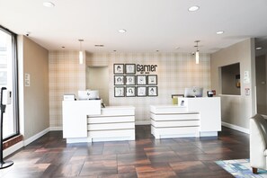 Exterior - Garner Hotel Glen Burnie BWI Airport Area by IHG (Glen Burnie)