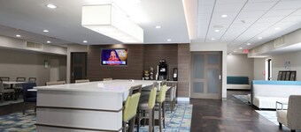 Garner Hotel Glen Burnie BWI Airport Area by IHG
