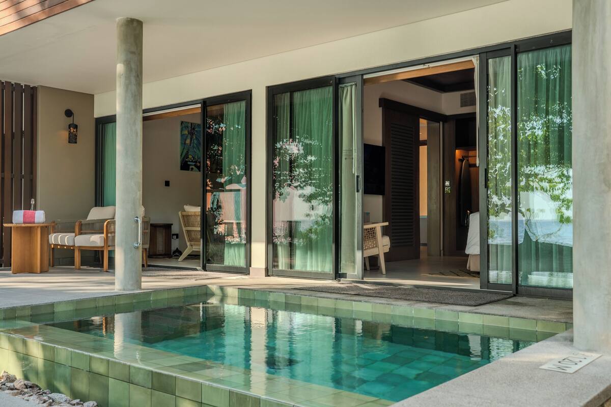 Four Bedroom Beach Pool Villa