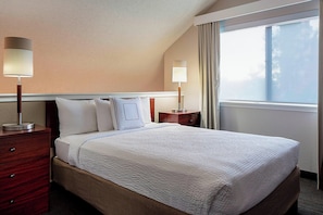 Penthouse, Multiple Beds, Non Smoking, Fireplace (Fireplace)