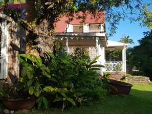 Exterior - Hermitage Nevis (Charlestown)