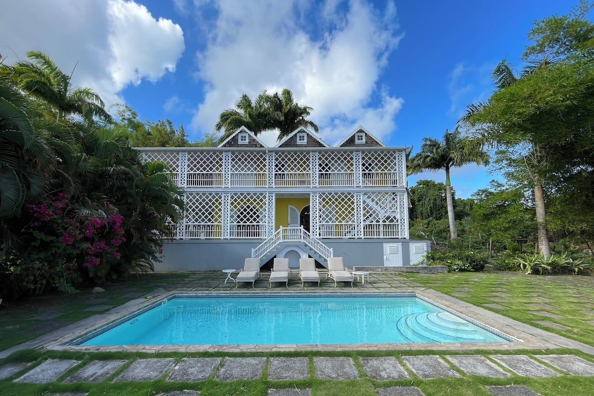 Grand Villa | Private pool