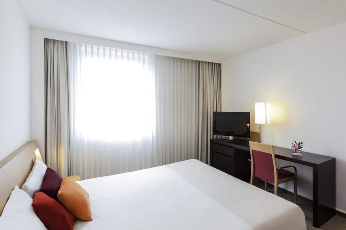 Chambre Standard double, 1 lit double | Minibar, coffre-fort, bureau