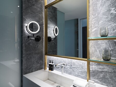 Grand Hyatt Athens - Image 82