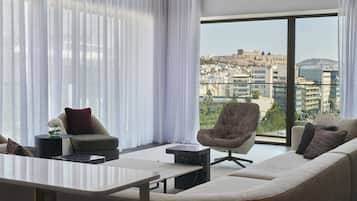 Two Level Suite with 1 King Bed | Θέα από το δωμάτιο