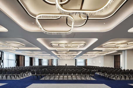 Grand Hyatt Athens - Image 32