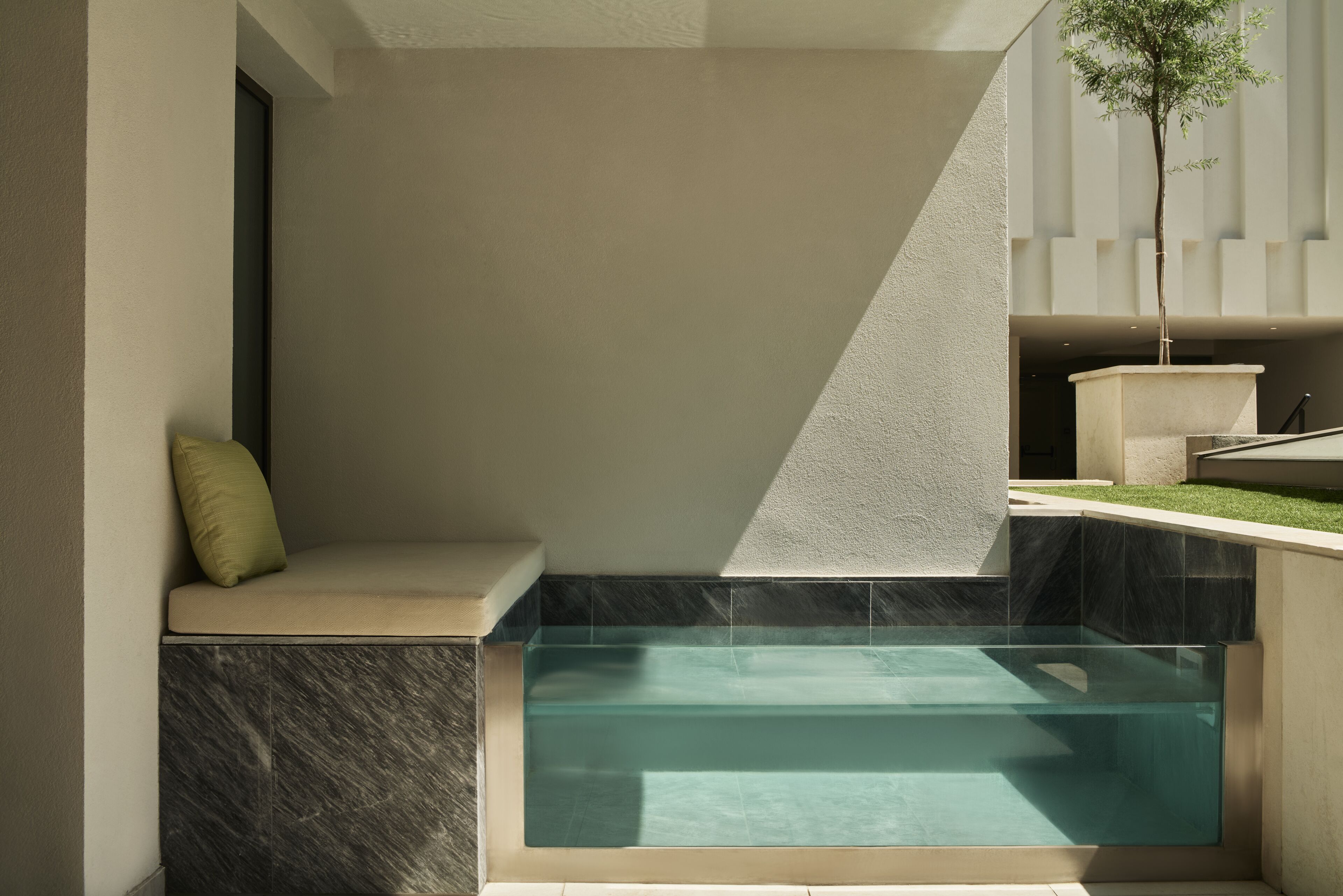 junior suite with pool | private pool