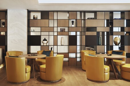 Grand Hyatt Athens - Image 14