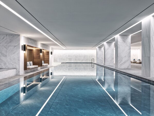 Couples treatment rooms, sauna, hot tub, steam room, massages