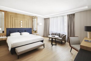 Junior Suite with 1 King Bed