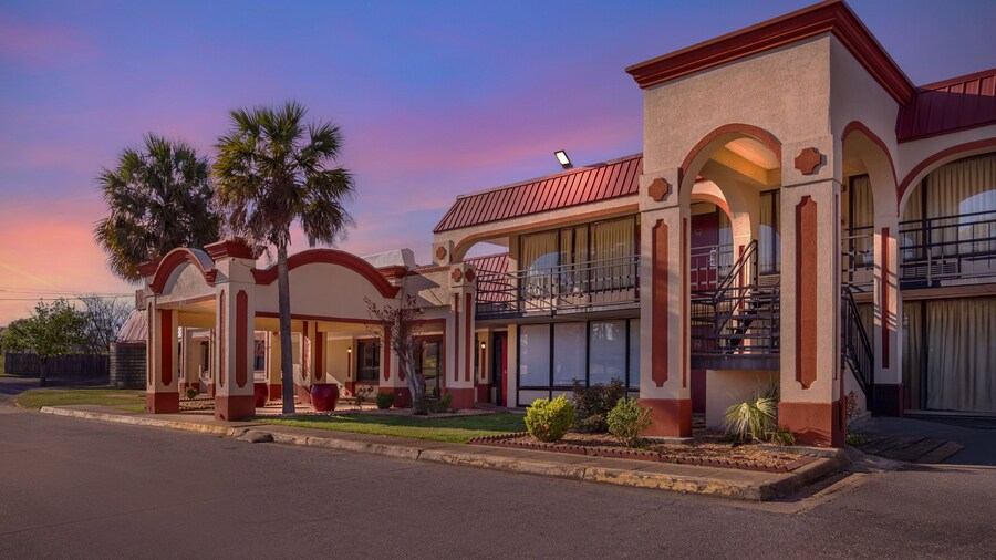 Red Roof Inn Montgomery - Midtown