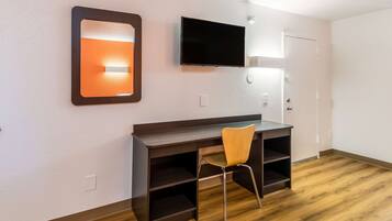 واي فاي مجانًا وملاءات أسرّة