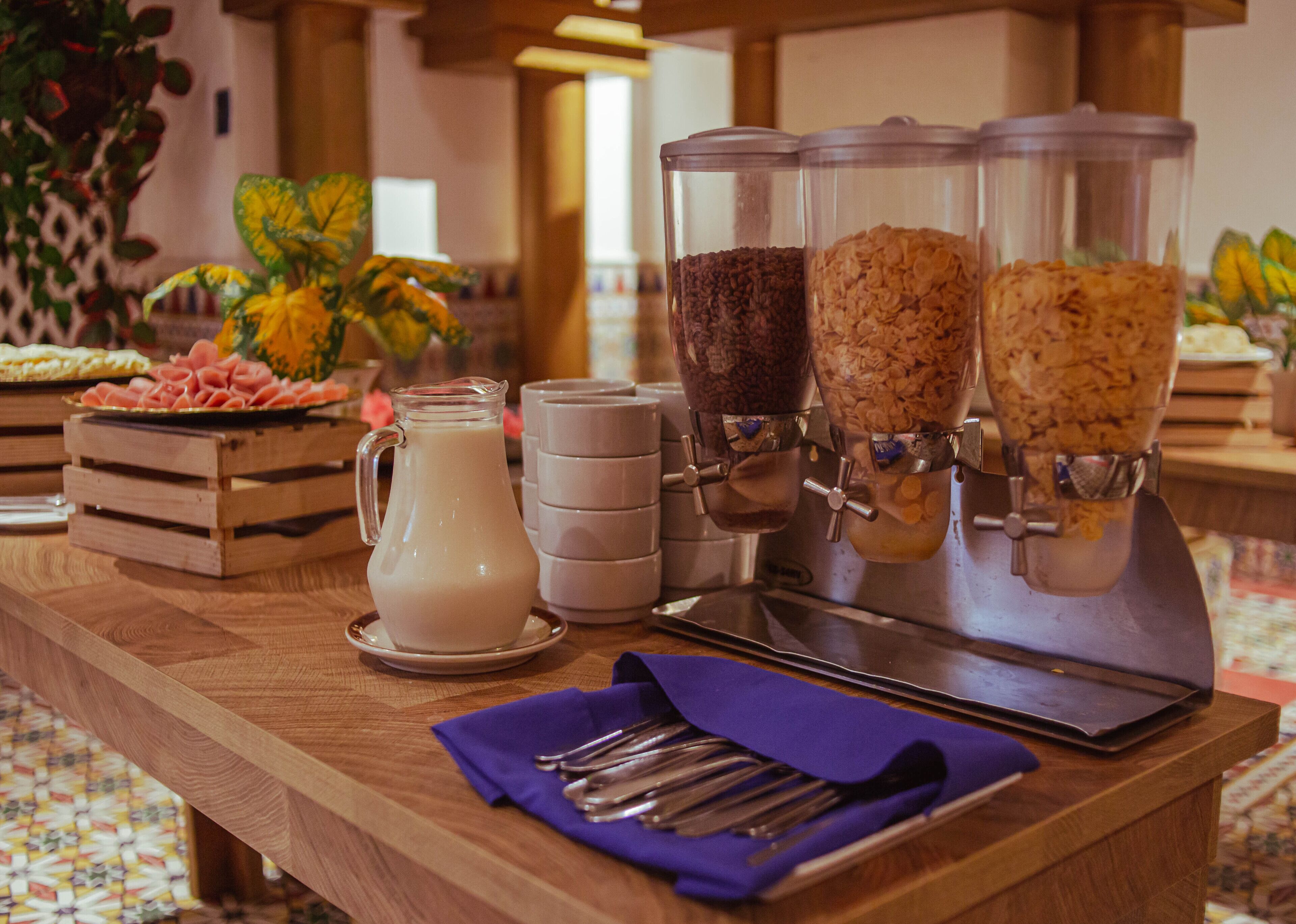 Desayuno continental incluido todos los días 