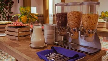 Desayuno continental incluido todos los días