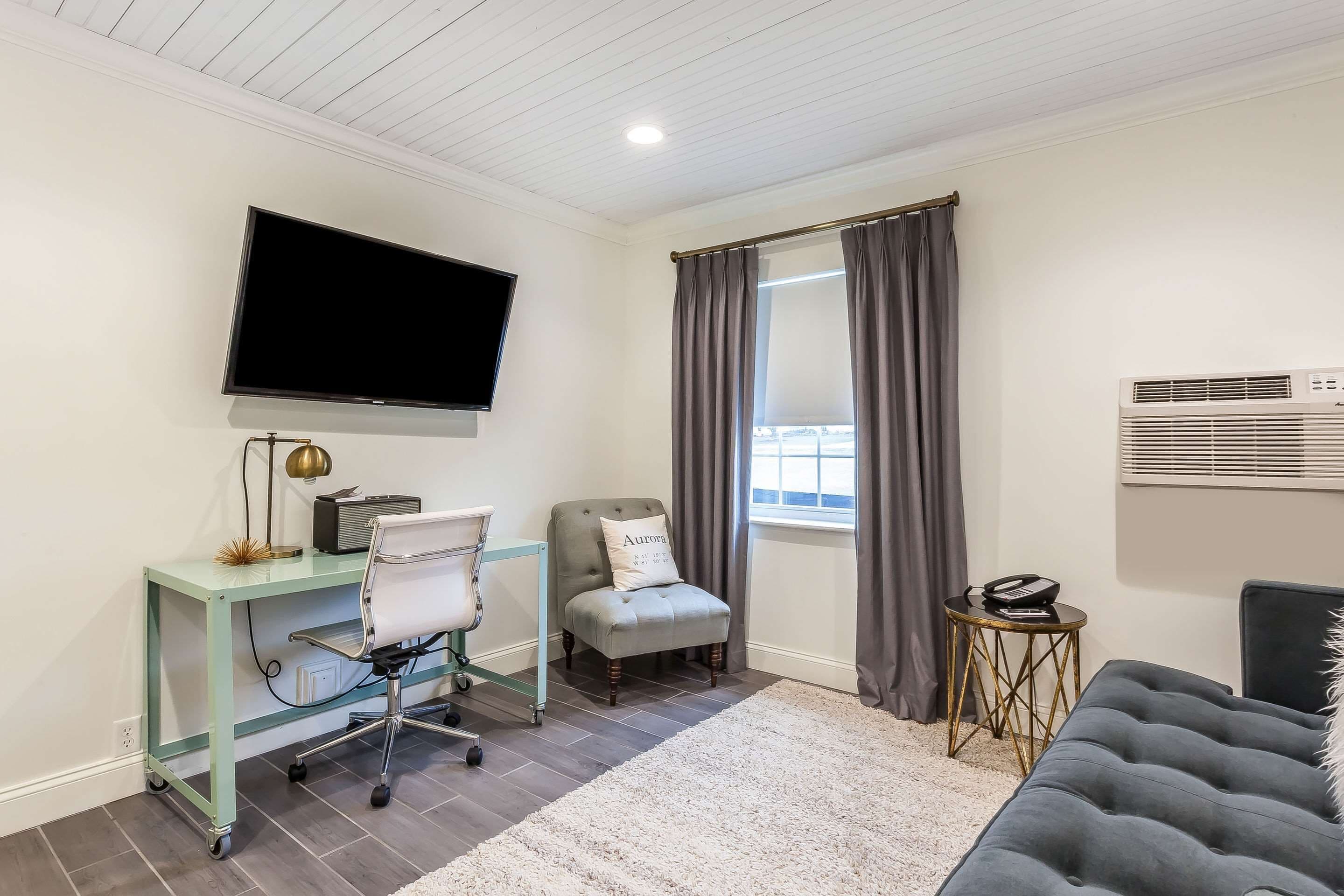 pillow-top beds, desk, iron/ironing board, free wifi