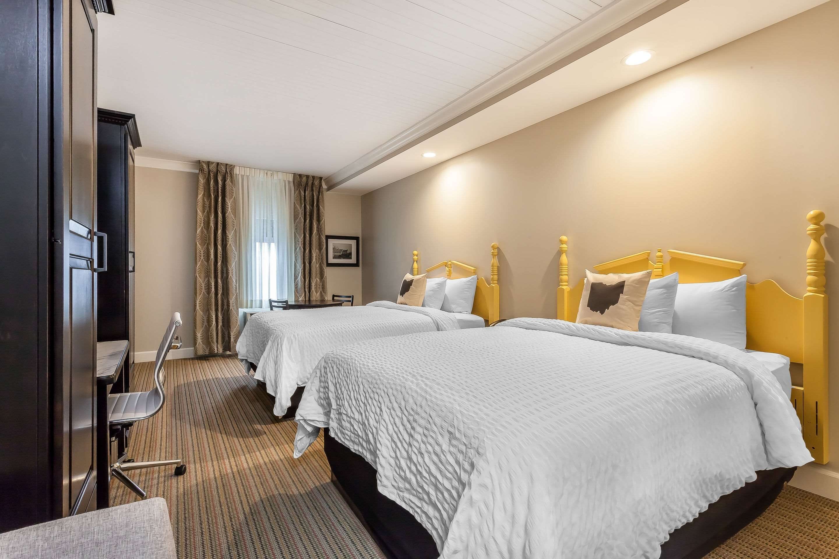 standard room, 2 queen beds, non smoking (desk) | pillow-top beds, desk, iron/ironing board, free wifi